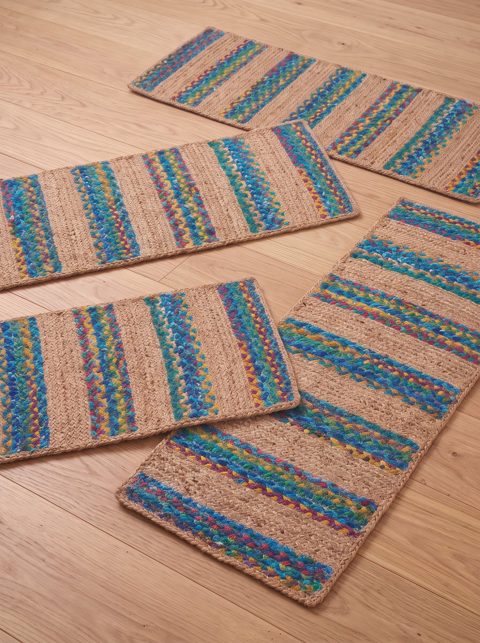 Turquoise Inlay Handwoven Stair Tread Mats - Image 4
