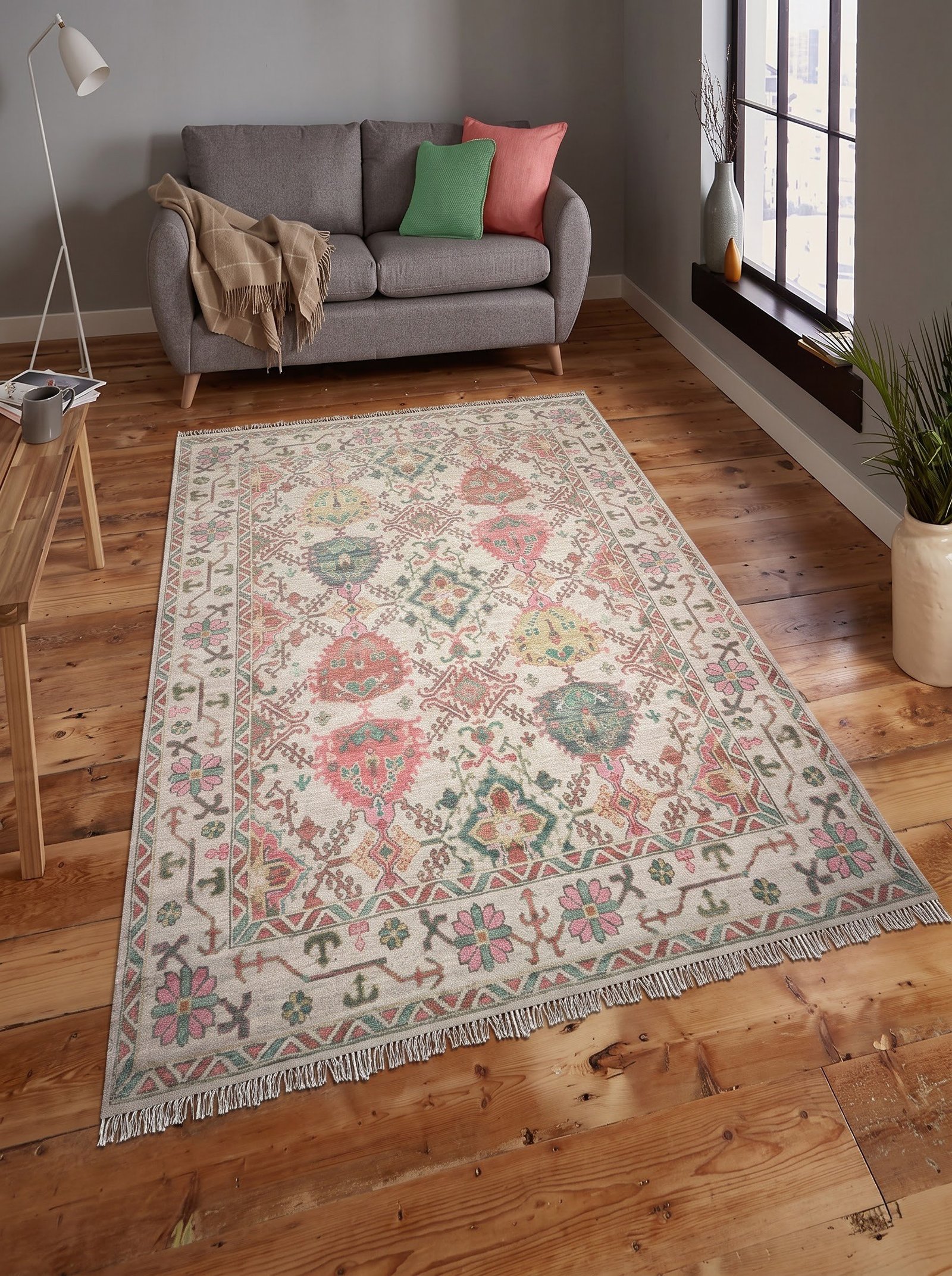 Hand Knotted Traditional Persian Style Decor Bedroom Rug - Image 5